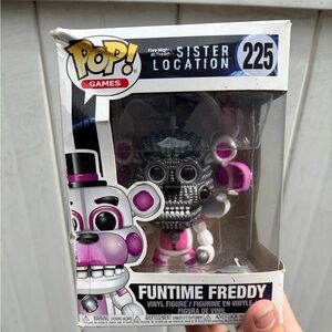 Funtime Freddy Funko Pop vinyl Figure Five Nights At Freddys #225